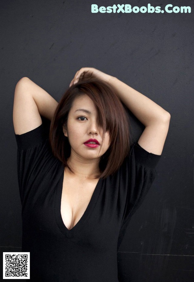 Sayaka Isoyama - Mobicom Phots Dounload No.752285